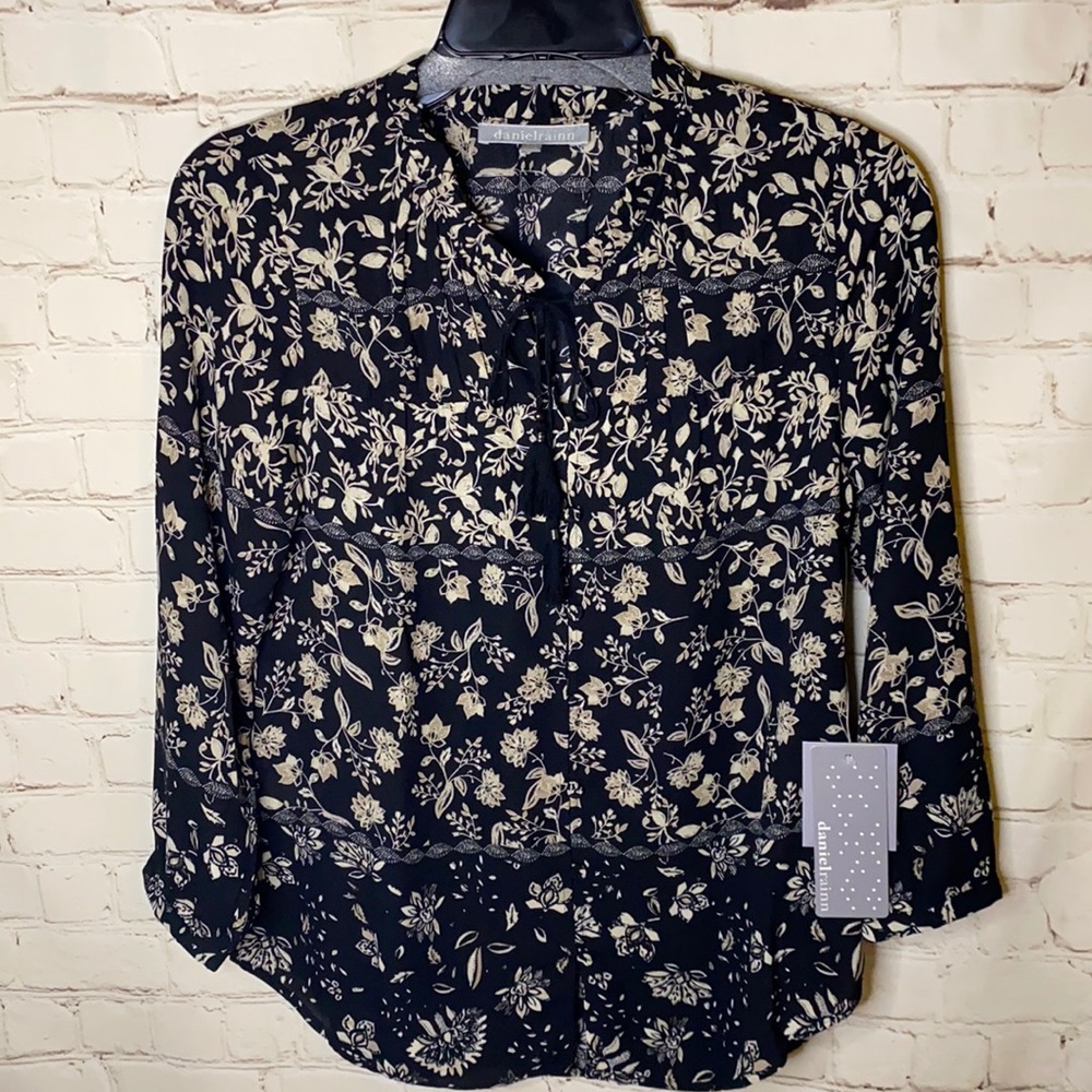 Daniel Rainn Demeter Tie Neck Blouse button up Size XS